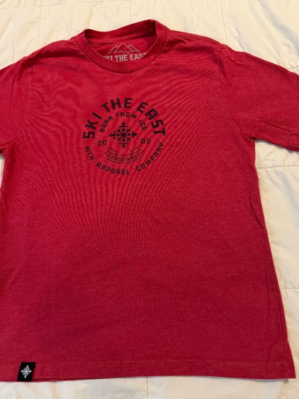Boys Ski The East Tee size XL